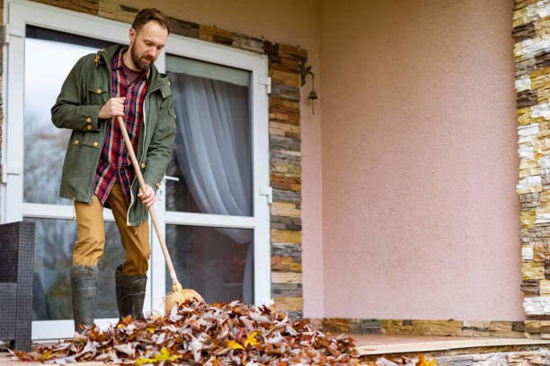 Best Yard Cleanup Services  in Woodmont, CT